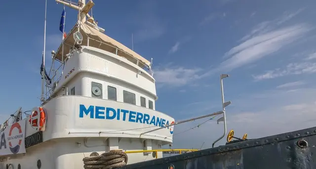 Sciopero fame alcuni migranti Mare Jonio