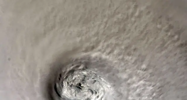 Dorian: sale a 7 il numero dei morti