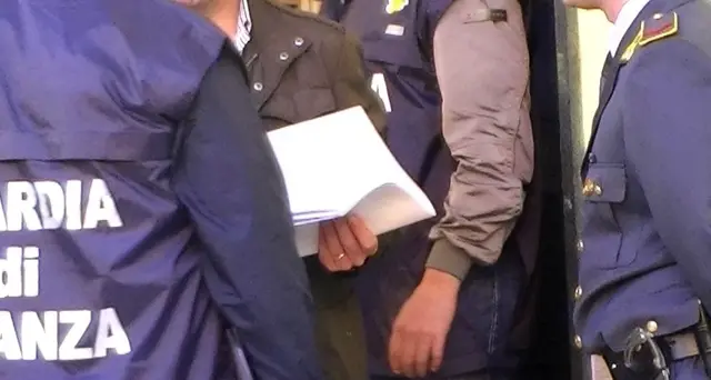Indagati dipendenti clinica assenteisti