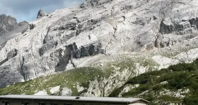 In 10 'sfida'senza smartphone in rifugio