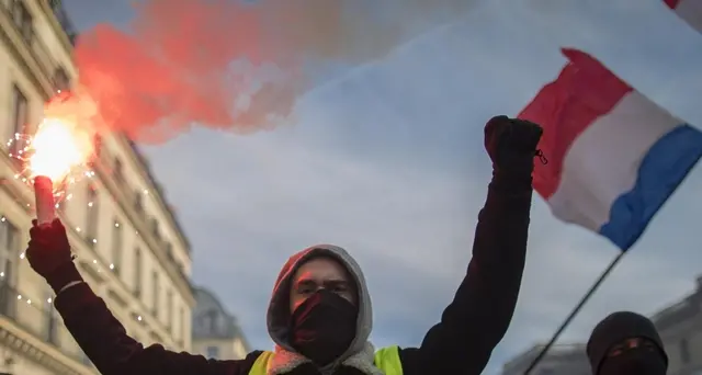 Gilet gialli: scontri Rouen, Montpellier