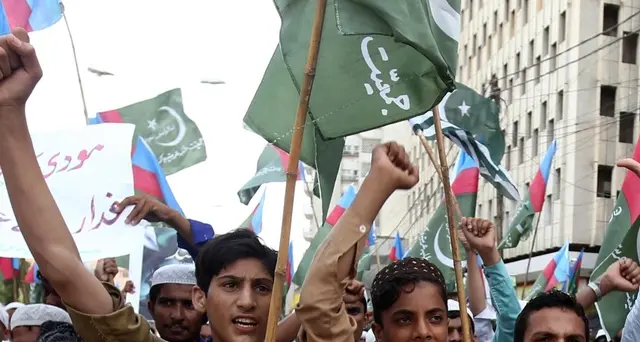 Pakistan accusa India, feriti 4 civili