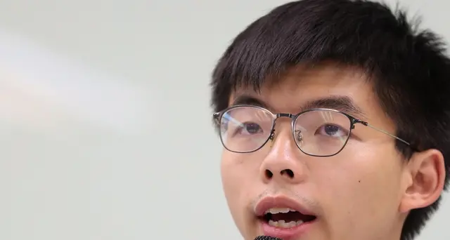 Hong Kong, arrestato l'attivista Wong