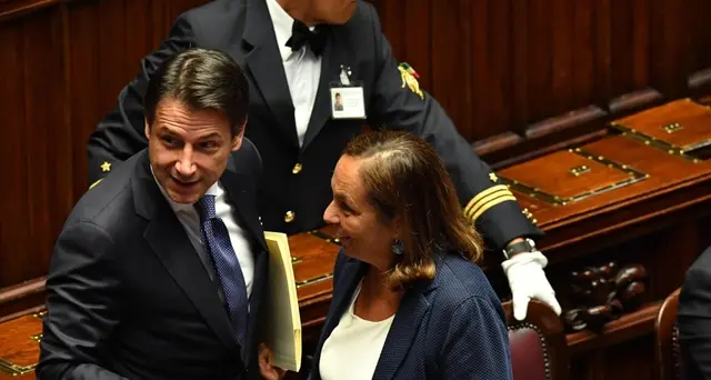 Bagarre alla Camera durante interventi