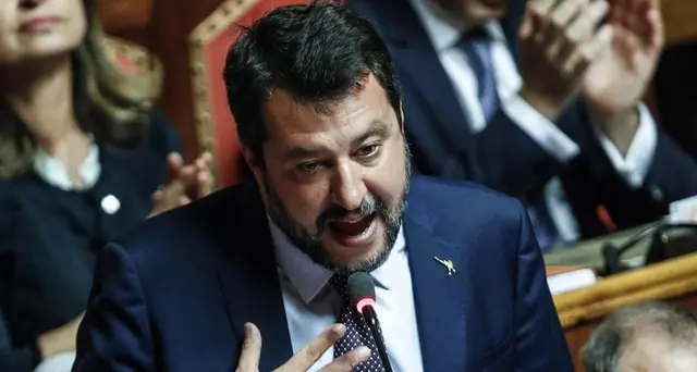 Salvini a Lamorgese,ricatto dl sicurezza