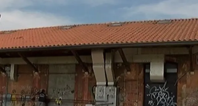 Morto clochard bruciato dopo pestaggio