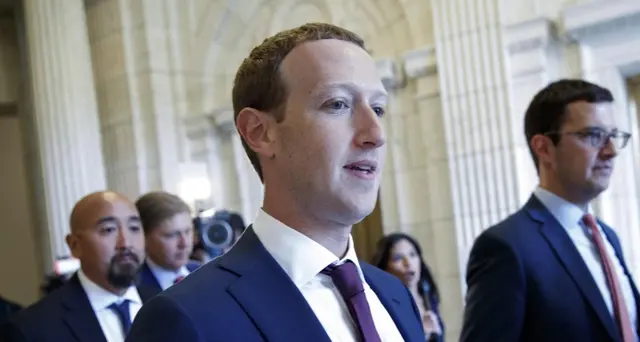 \"Zuckerberg non vende Ig e Whatsapp\"