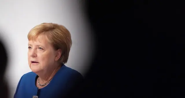 Merkel, non viviamo in modo sostenibile
