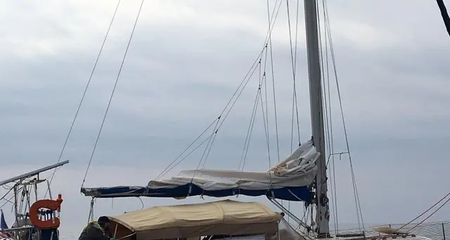 Sbarco in Calabria, 41 in barca a vela