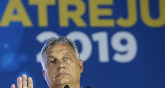 Orban, governo Italia separato da gente