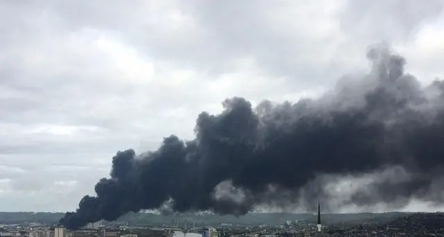 Incendio Rouen: autorità, fiamme spente