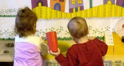 Rette delle scuole materne, la giunta congela gli aumenti