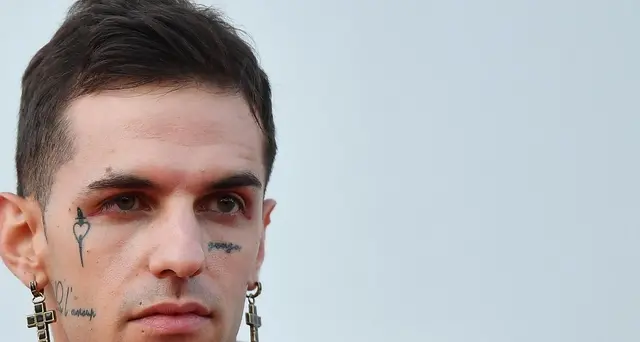 Achille Lauro, viaggiando nelle epoche