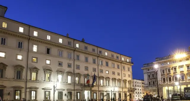 Def, niente intesa dopo vertice notturno