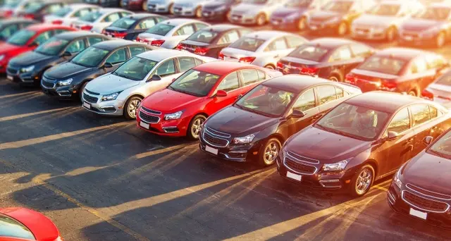 Mercato auto Italia, settembre +13,99