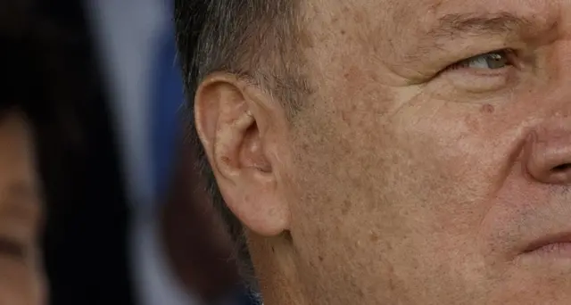 Ucrainagate: Pompeo a dem, intimidazione