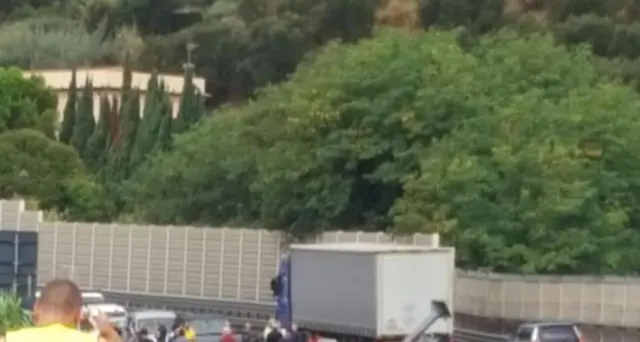 Tir perde carico, morta anche la madre
