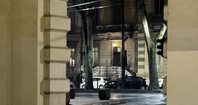 Clochard picchiato da giovani a Torino