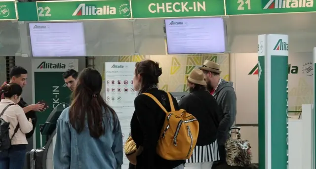 Alitalia, sciopero piloti e assistenti