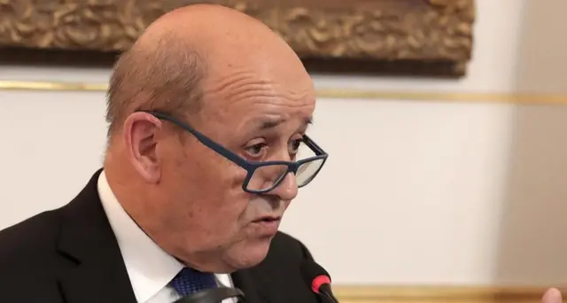 Francia, riunire coalizione anti-Isis