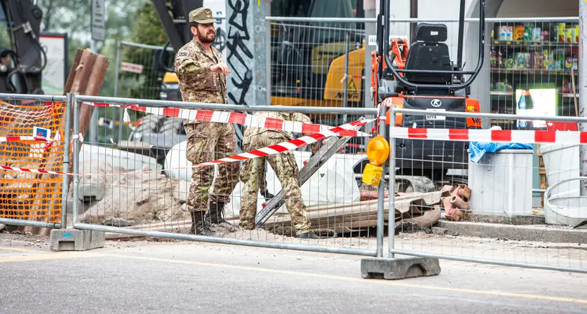 Bomba: evacuazione per migliaia