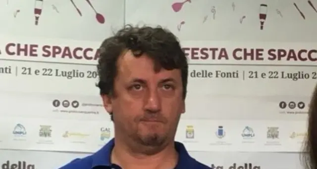 Comune barese contro rapper De Martino