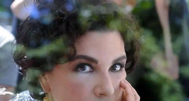 Emma Carelli, La prima donna all'Opera