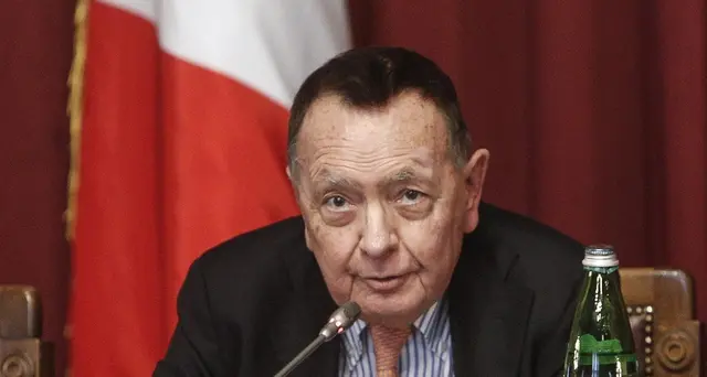 Morto Bonaiuti, ex portavoce di Berlusconi