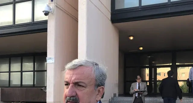 Emiliano su fb,anch'io indagato a Foggia