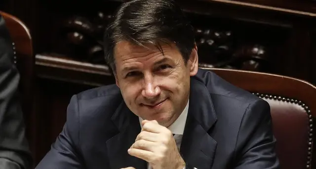 Conte, incentivare moneta elettronica