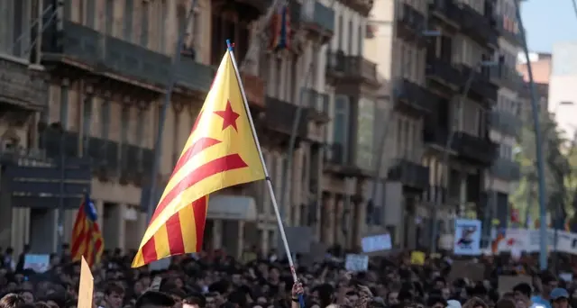 Studenti protestano a Barcellona