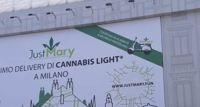 Cannabis: De Corato, assurdo cartellone