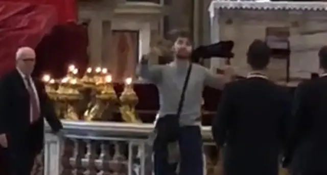 Dà in escandescenze, fermato a S.Pietro