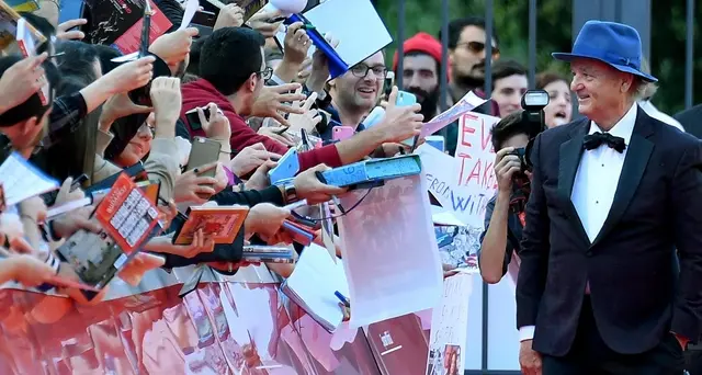 Festa Roma, Murray tra ritardi e ironia
