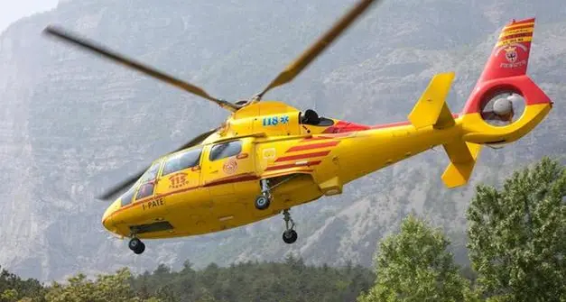 Cles, bambina travolta da un'auto mentre va a scuola