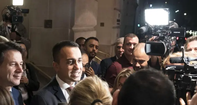 faccia a faccia Conte-Di Maio su manovra