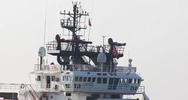 Ocean Viking chiede a Italia e Malta un porto sicuro