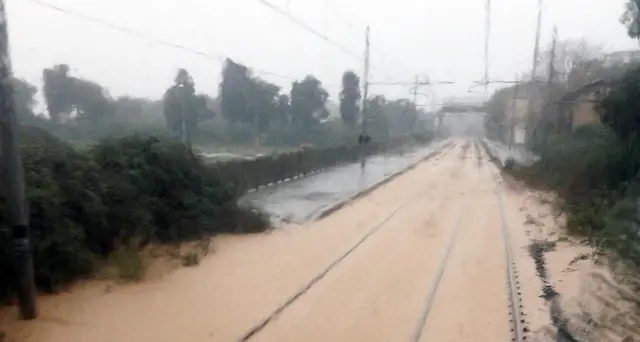 Allagate ferrovie Genova-Milano e Torino