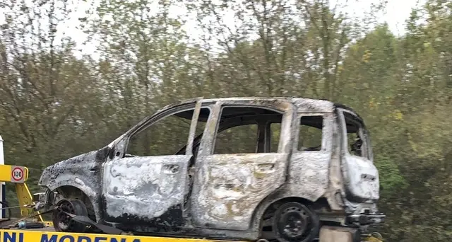 Modena, trovato cadavere carbonizzato