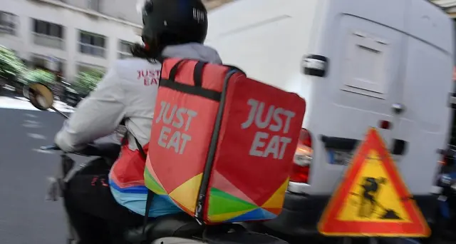 Prosus vuole Just Eat, Opa da 4,9 mld