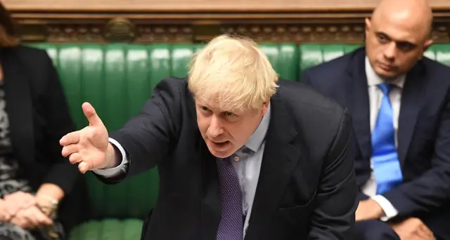Parlamento boccia iter sprint per Brexit