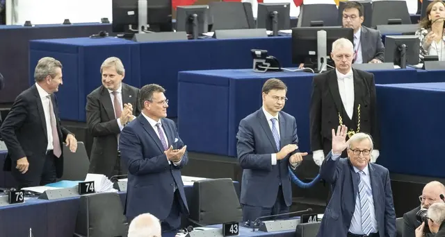 L'Eurocamera si spacca sui migranti