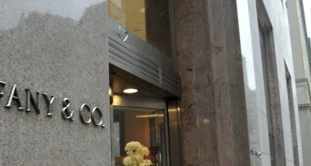 Lvmh vuole Tiffany,offre cash 14 milioni