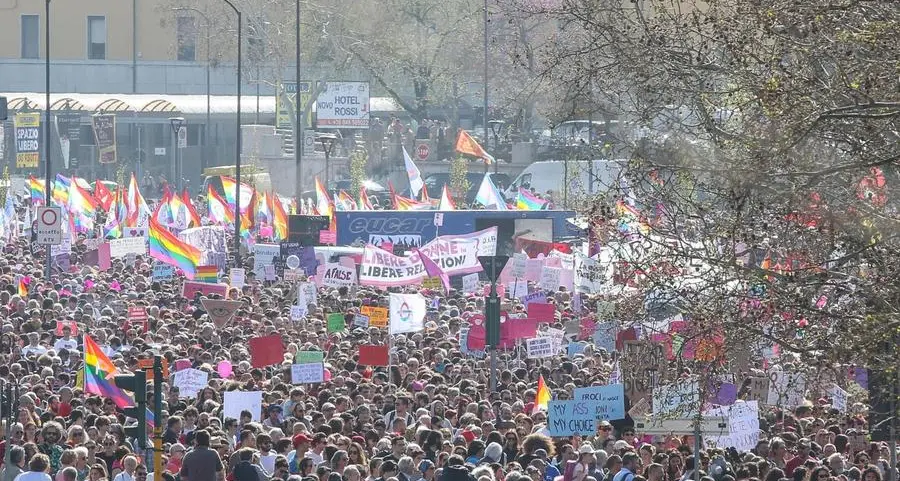 «Violenze e machismo, serve un cambio di passo»