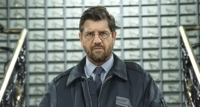 De Luigi 'cattivo' in una crime-comedy