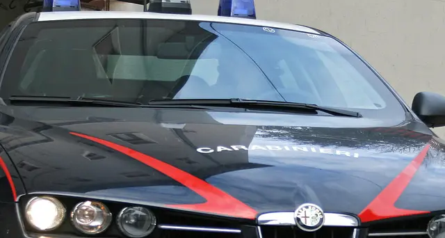 Pestarono un ragazzo, arresti minorenni