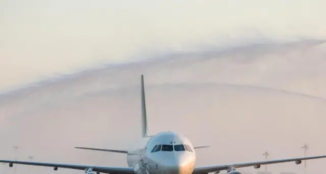 Alitalia, crescita ricavi-passeggeri