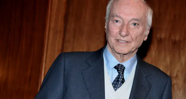 Incidente domestico per Piero Angela, sta bene ora a casa