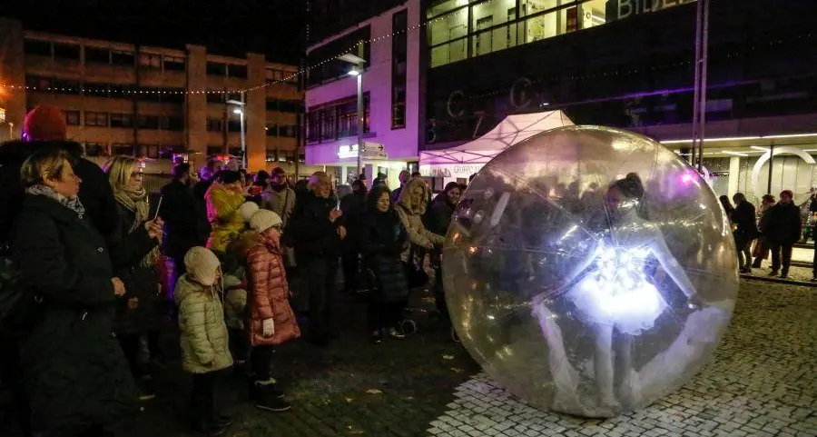 Natale a Bolzano, brindisi in cinque quartieri