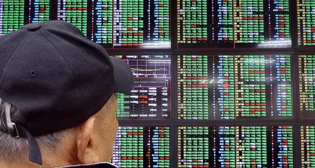 Borsa Tokyo, apertura in rialzo (+0,82%)